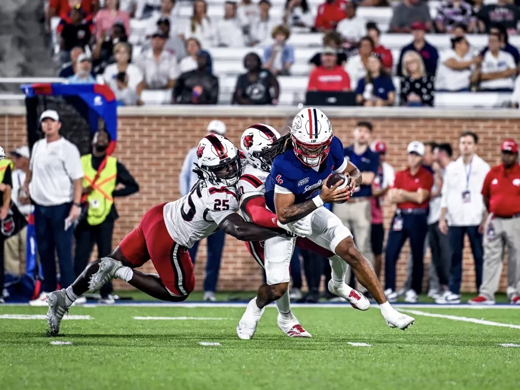 Red Wolves Defense is Allowing the Red Wolves Offense to Figure it Out ...